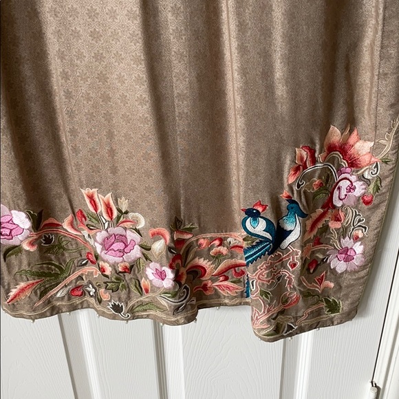 Pakistani and Indian desi outfit - Picture 4 of 9